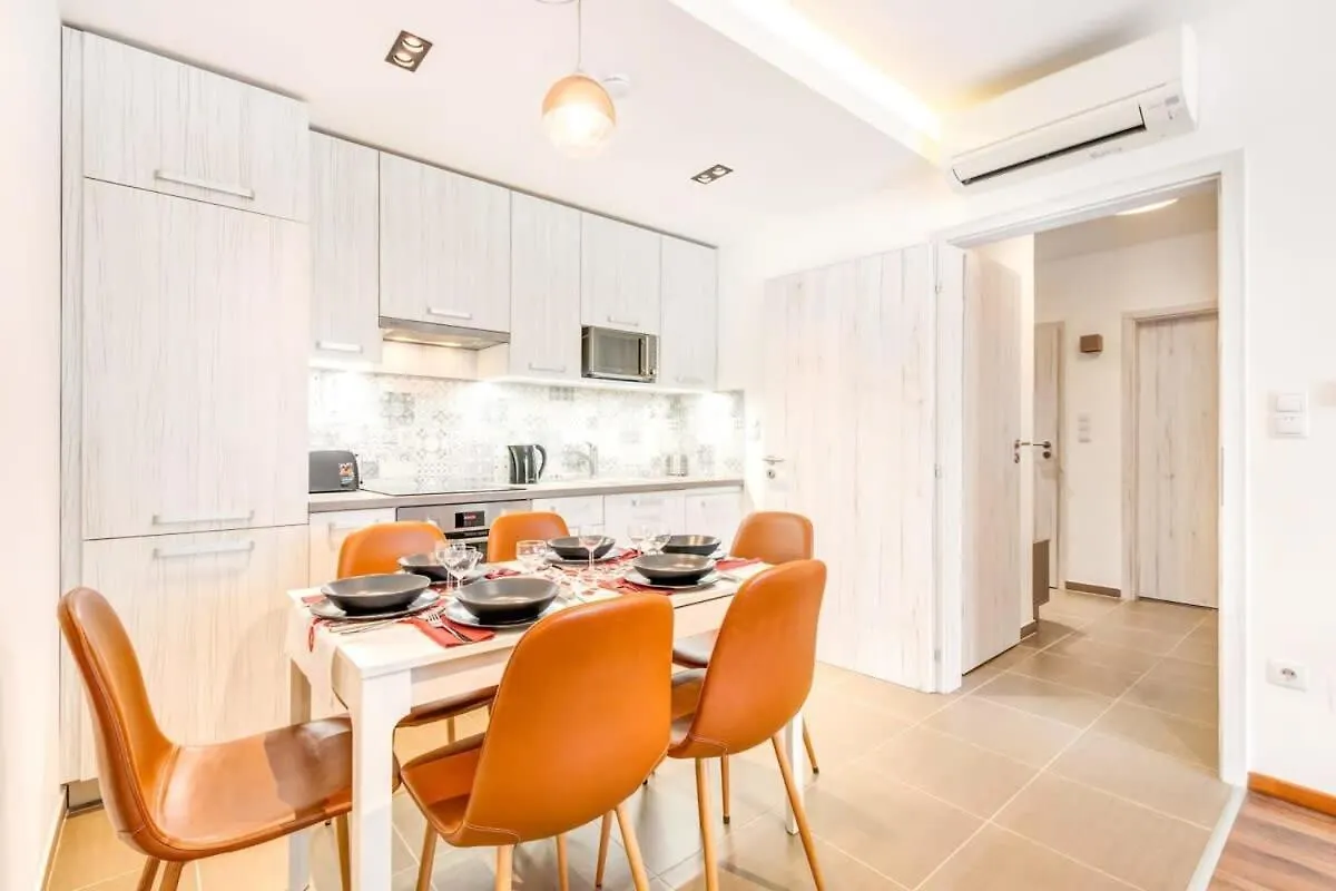 Central - New - With Sunny Balcony Budapest Apartment